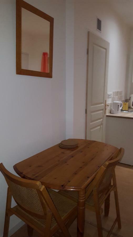 74 Rue Pasteur Appartamento Lavelanet Esterno foto